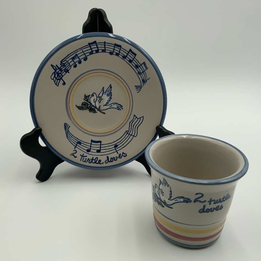 Louisville Pottery 2 Turtle Doves Punch Cup & Saucer